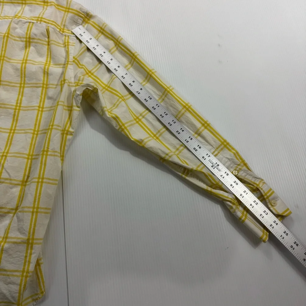 Banana Republic stylish yellow